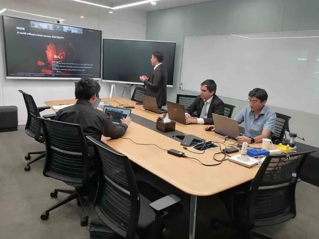 Estudiantes peruanos avanzan en la final del Huawei Global ICT Competition